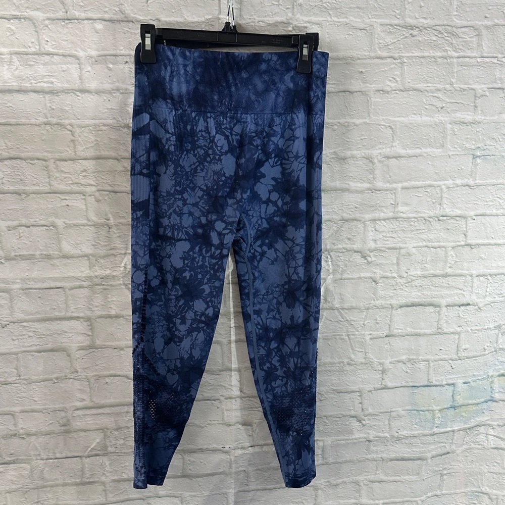 PINK Victoria's Secret Navy Tie-Dye Leggings